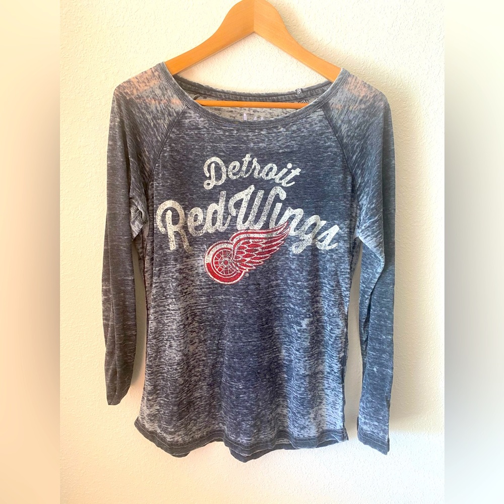 RED WINGS burnout long sleeve TSHIRT